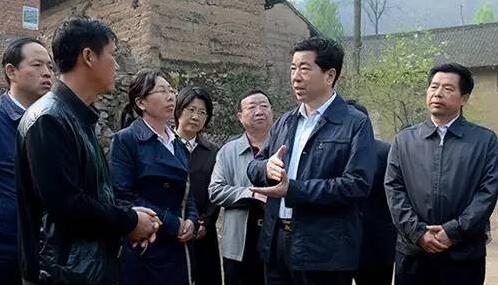 河南新省长走马上任 首次来卢氏县调研