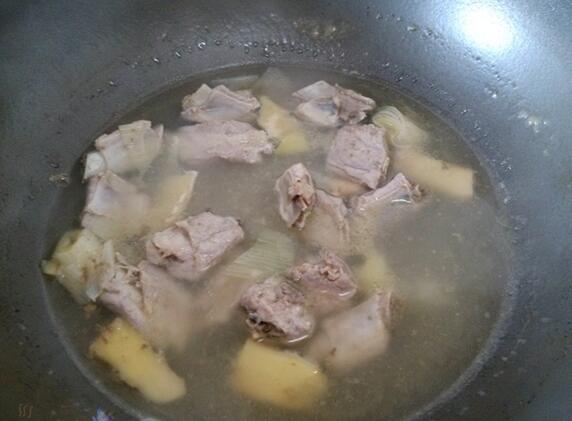 美食河南——孜然烤排骨 