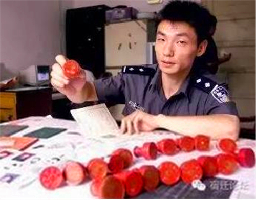 陈光标公司:刻章机刻出多枚国家机关假印章