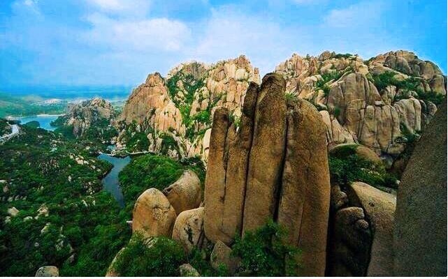 教师节:河南嵖岈山景区献礼全国教师 免门票一周