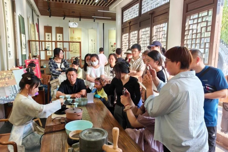 开封市民期待的免费高雅夜生活来啦！